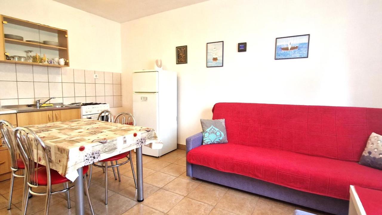 Apartment Hrzina Krk Town Eksteriør billede