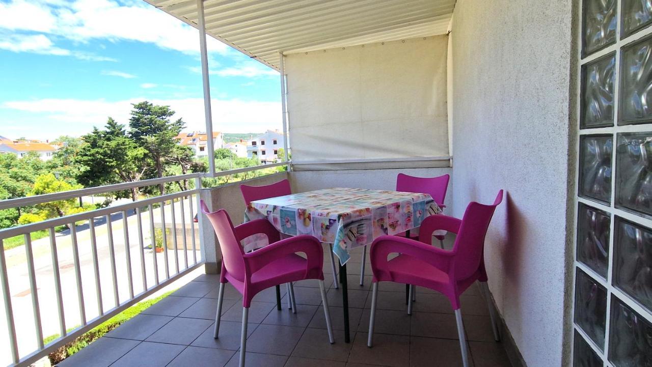 Apartment Hrzina Krk Town Eksteriør billede
